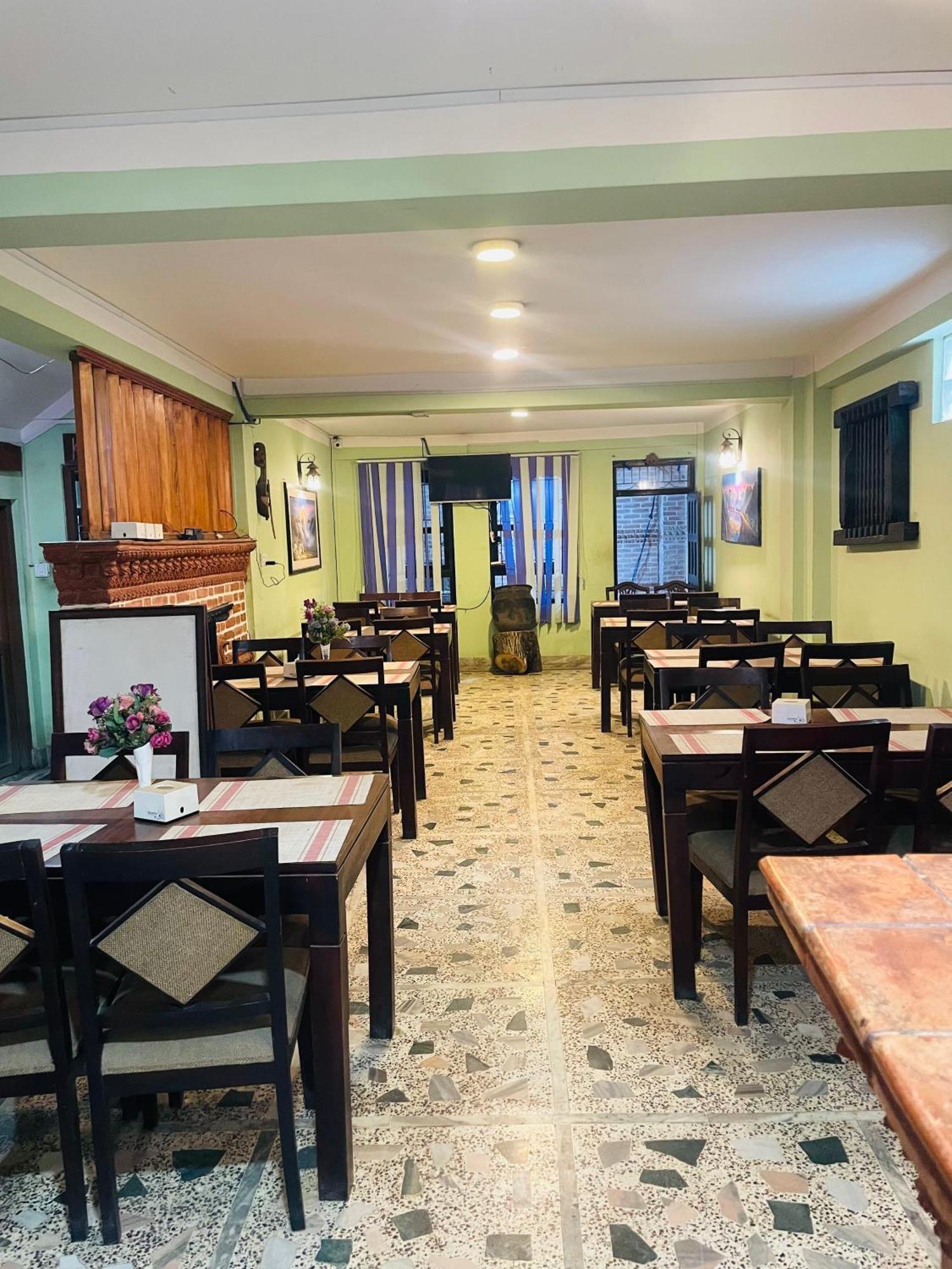 Hotel Bhaktapur Inn מראה חיצוני תמונה